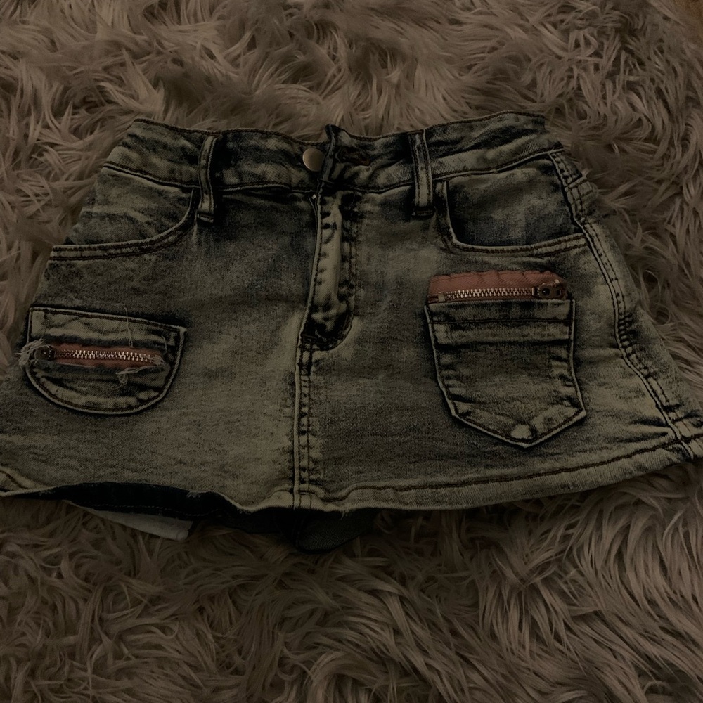Denim mini skirt